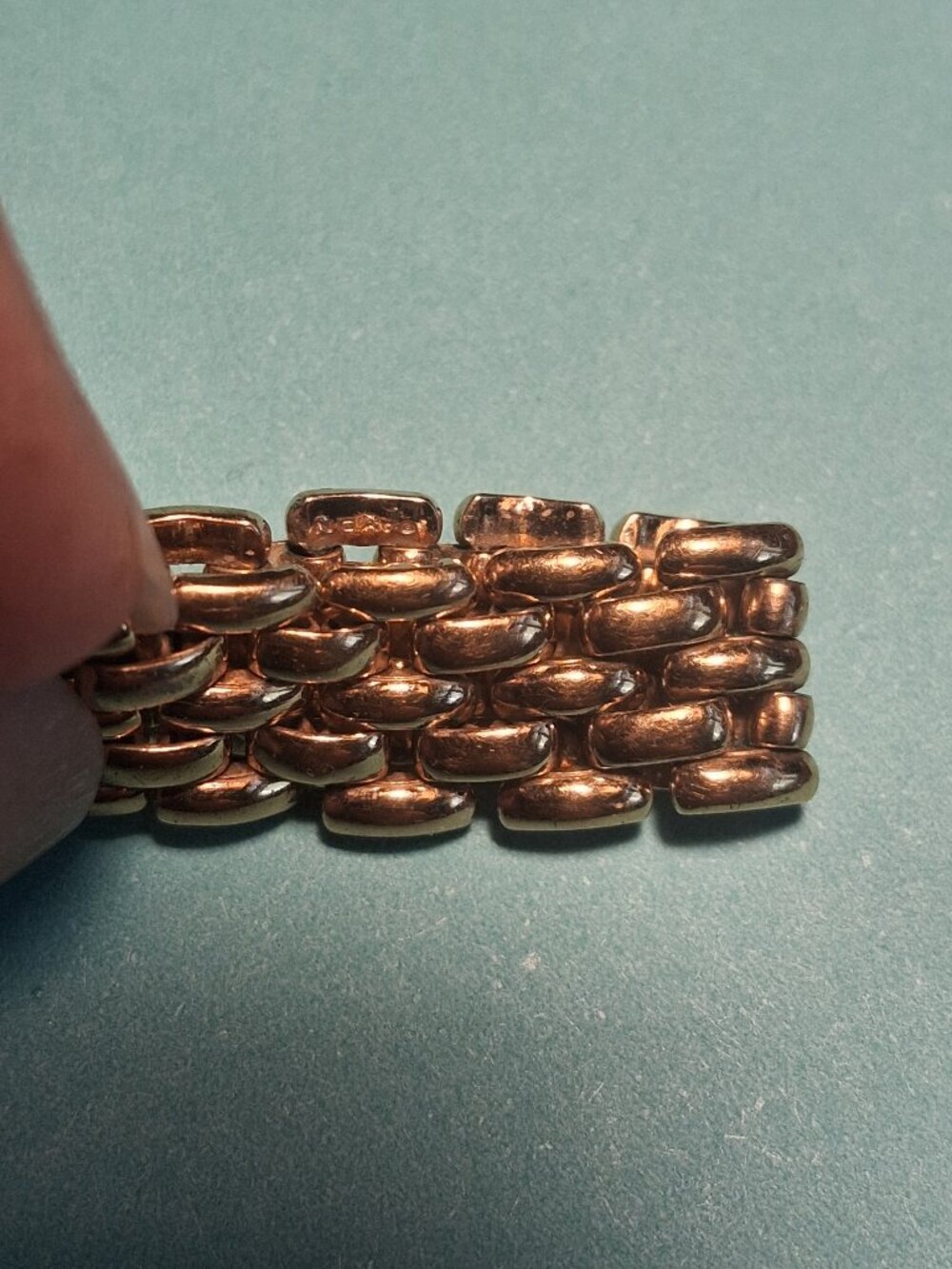 🌟🌟💍Vintage Avon Gold‑Tone Woven Band Ring - Picture 7 of 7